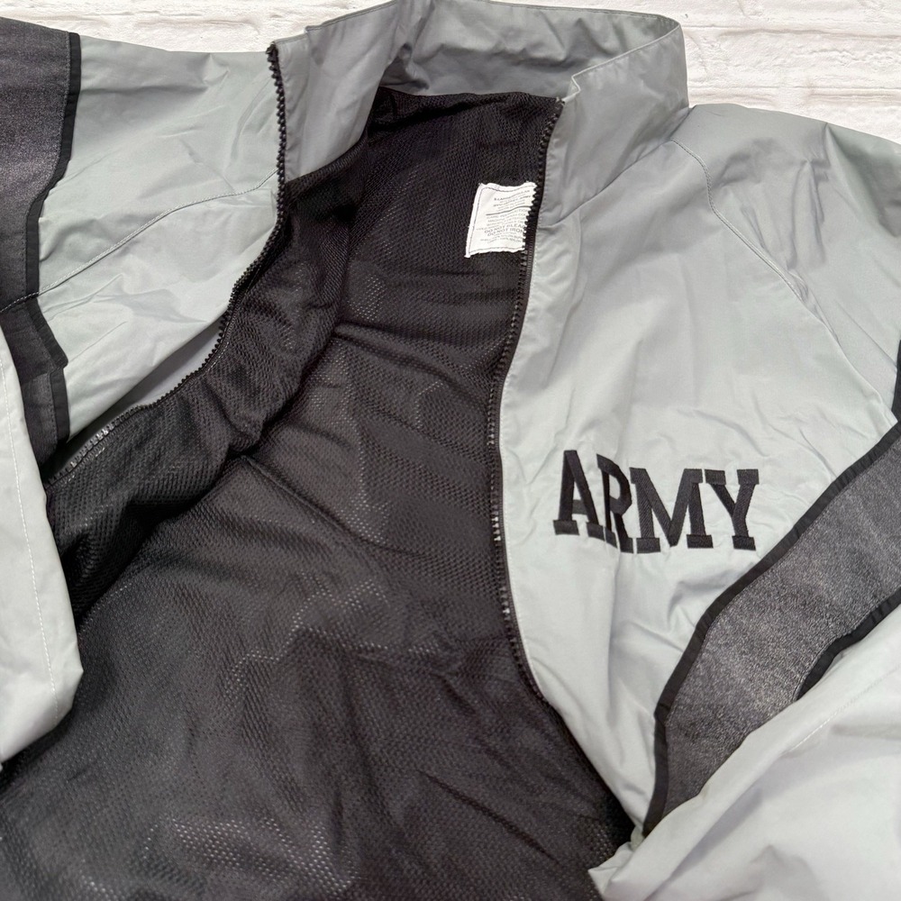 US Army Reg. Physical Training Fitness Jacket Size XL Windbreaker IPFU DSCP USGI - Picture 7 of 12